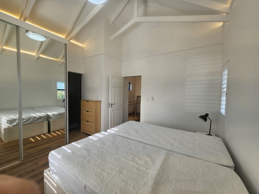 3 Bedroom Property for Sale in Mont Fleur Mountain Estate Western Cape